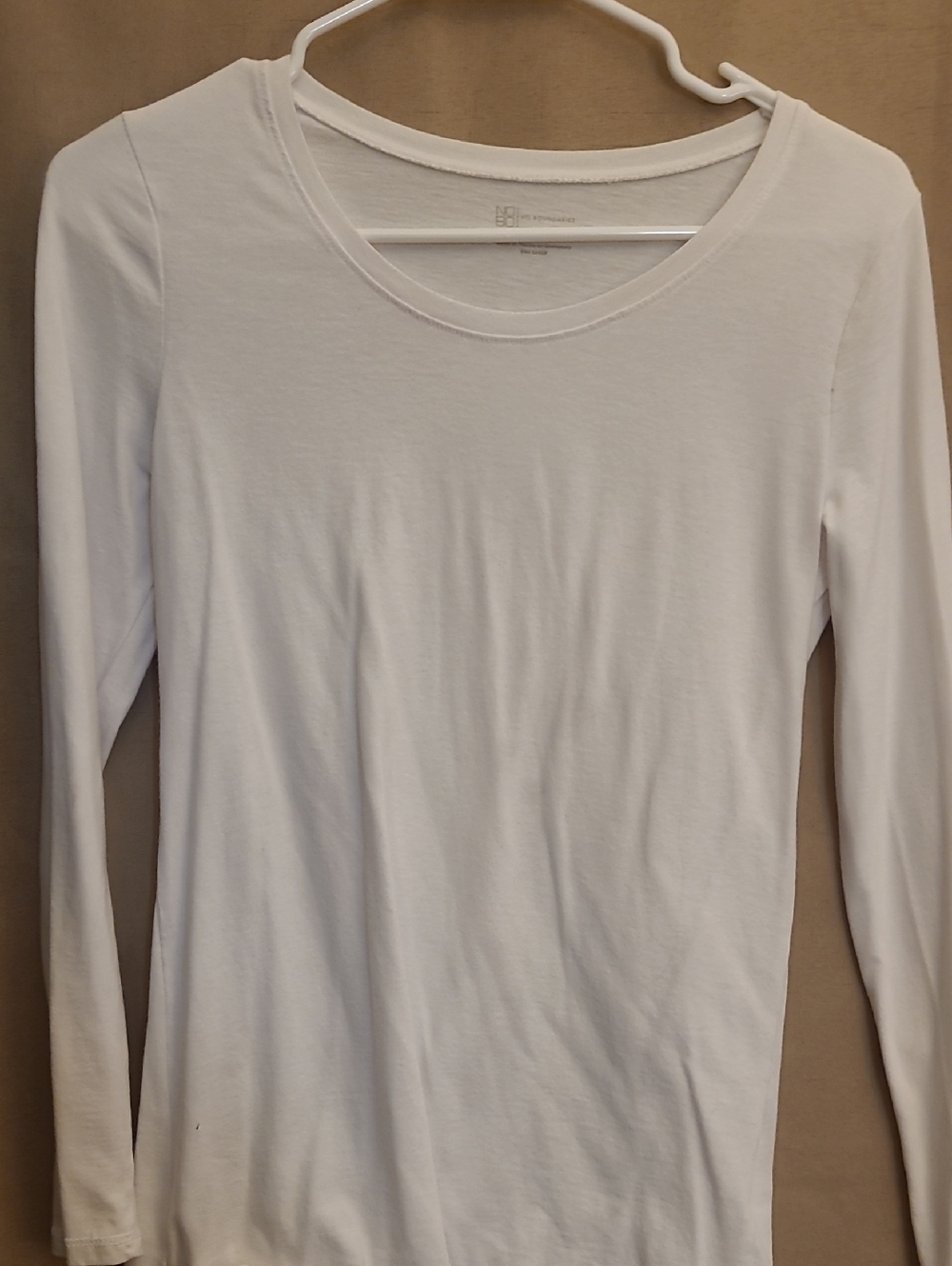 No Boundaries White Long-Sleeve Crew Neck Top